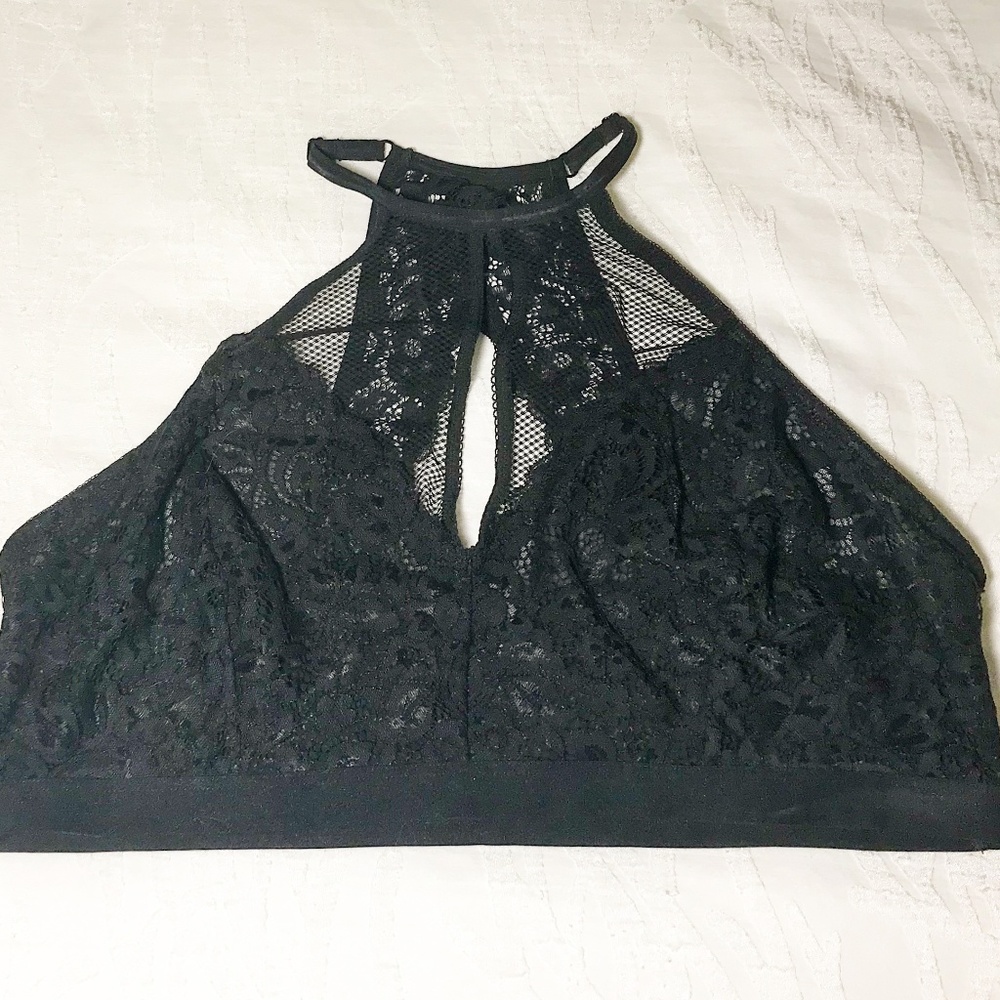 Black Mesh Torrid Bralette Size 2